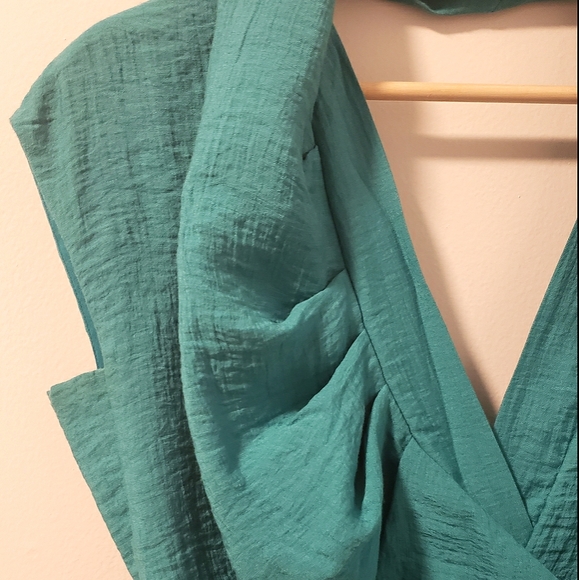 BCBG Runway | Cowel Neck Dress - Picture 4 of 6